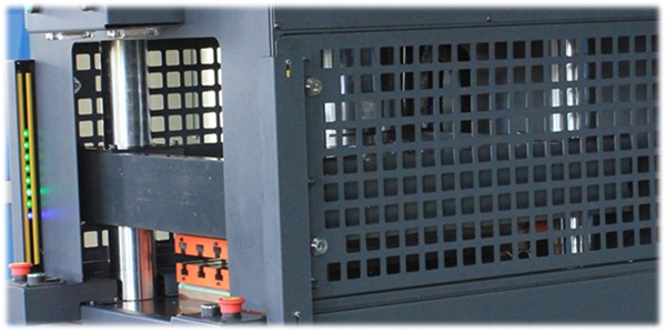 Kauçuk Presi Işık Bariyeri